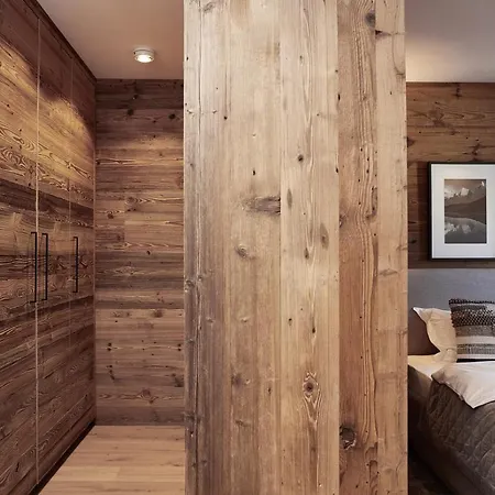 Hahnenkamm Ski-in Ski-out Direkt An Der Hahnenkammbahn * 키츠부헬