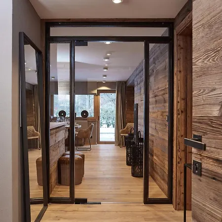 Hahnenkamm Ski-in Ski-out Direkt An Der Hahnenkammbahn *