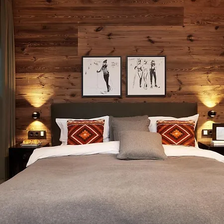 Hahnenkamm Deluxe Wellnes&ski-in/ski-out Apartment *