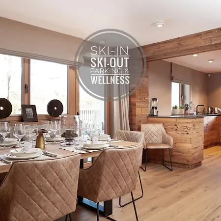 Apartmán Hahnenkamm Suite Central Luxury Ski-In Ski-Out With Spa, Parking & Fireplace *