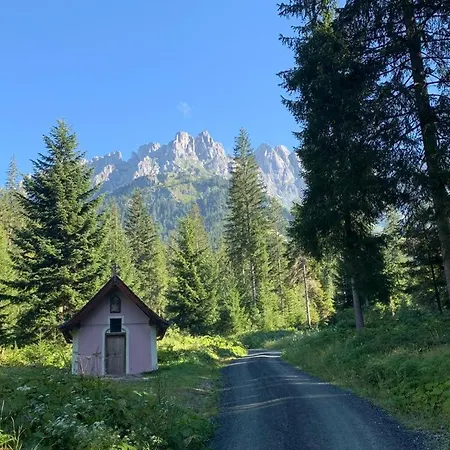 Hahnenkamm Ski-in Ski-out Direkt An Der Hahnenkammbahn 키츠부헬