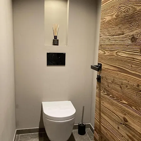 Hahnenkamm Deluxe