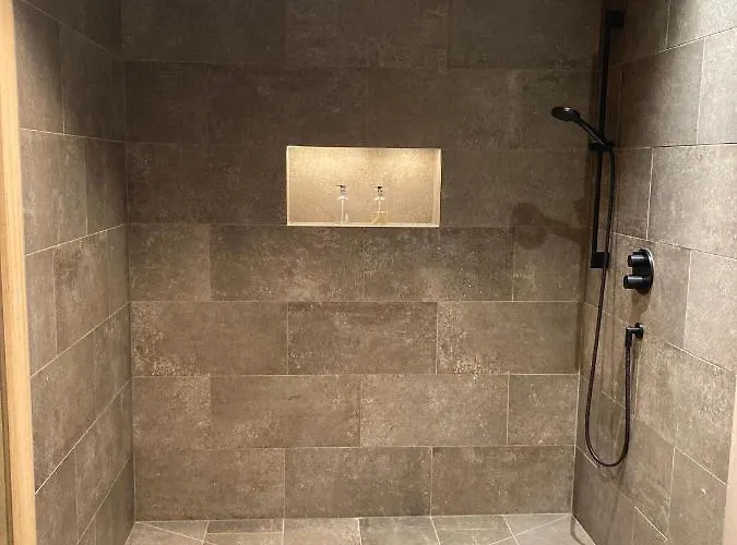 Apartment Hahnenkamm Ski-in Ski-out Direkt An Der Hahnenkammbahn *